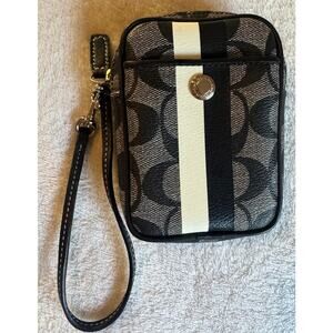 COACH Small Wristlet Wallet Purse Camera Bag Luxury Designer Monogram